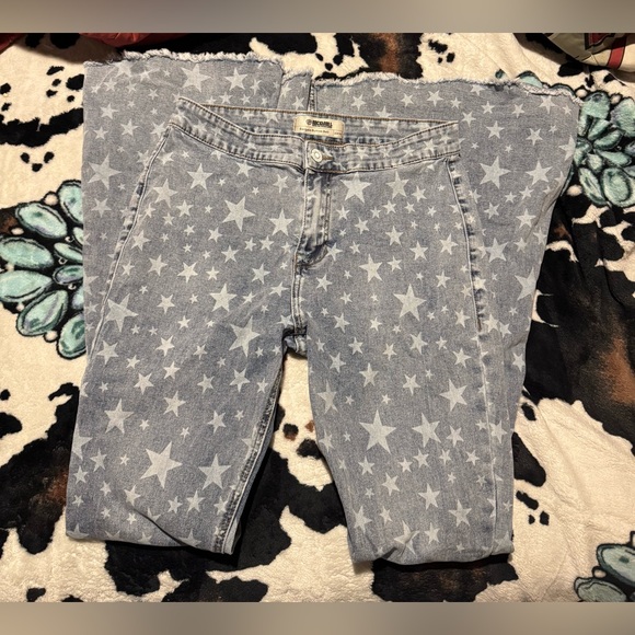 Rock & Roll Cowgirl Denim - Rock & Roll Cowgirl Star Patterned flare Jeans size 30/34